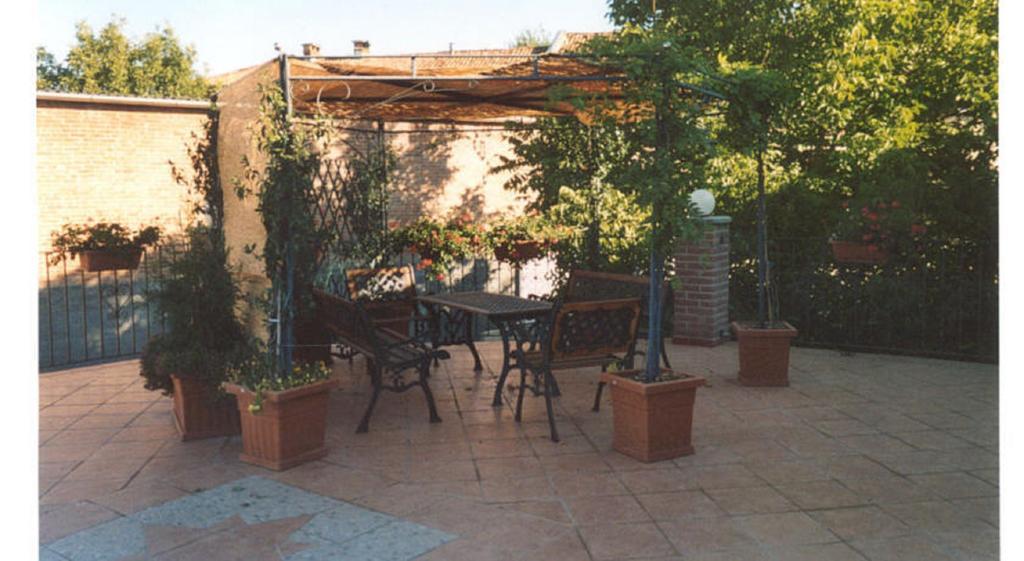 Bed and Breakfast Il Grappolo Mongardino Exterior foto