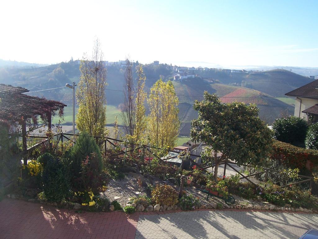 Bed and Breakfast Il Grappolo Mongardino Exterior foto